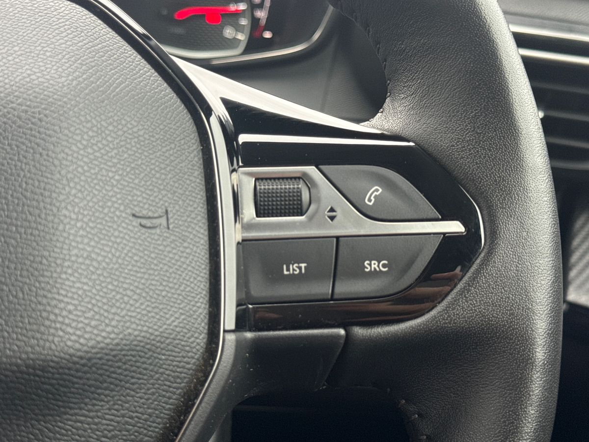 Used Peugeot 208 2023 for sale - 77283304: Photo 21