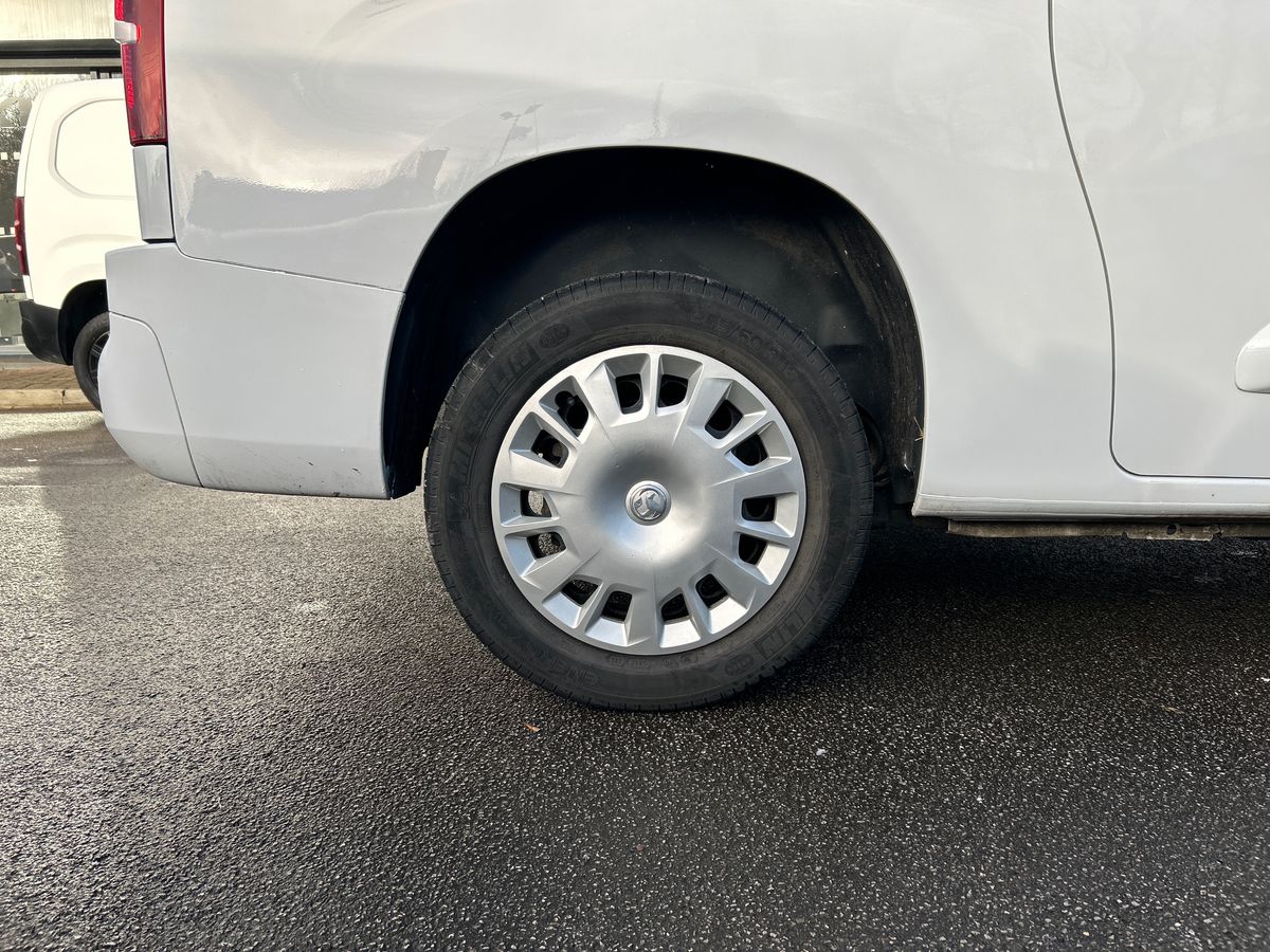 Used Vauxhall Combo 2023 for sale - 76878327: Photo 7