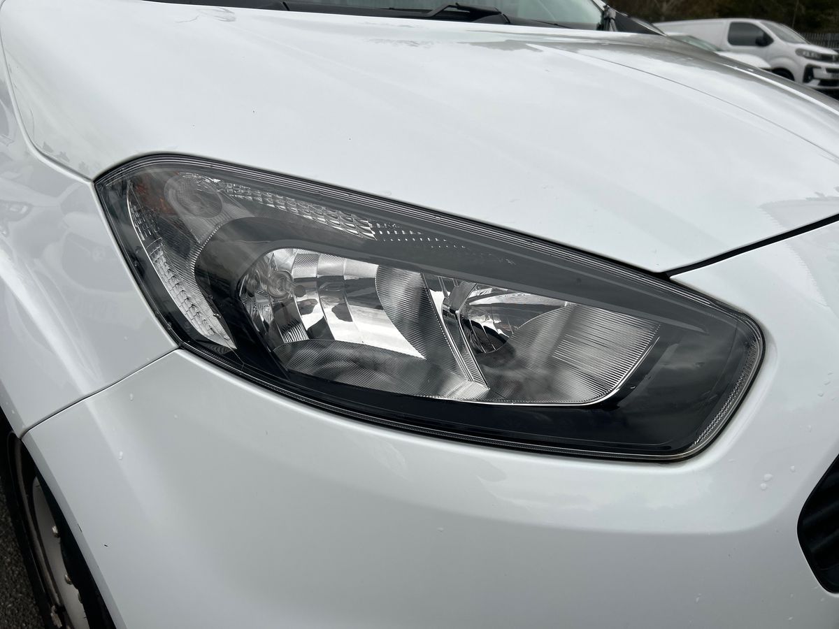 Used Ford Transit Courier 2021 for sale - 76565860: Photo 18