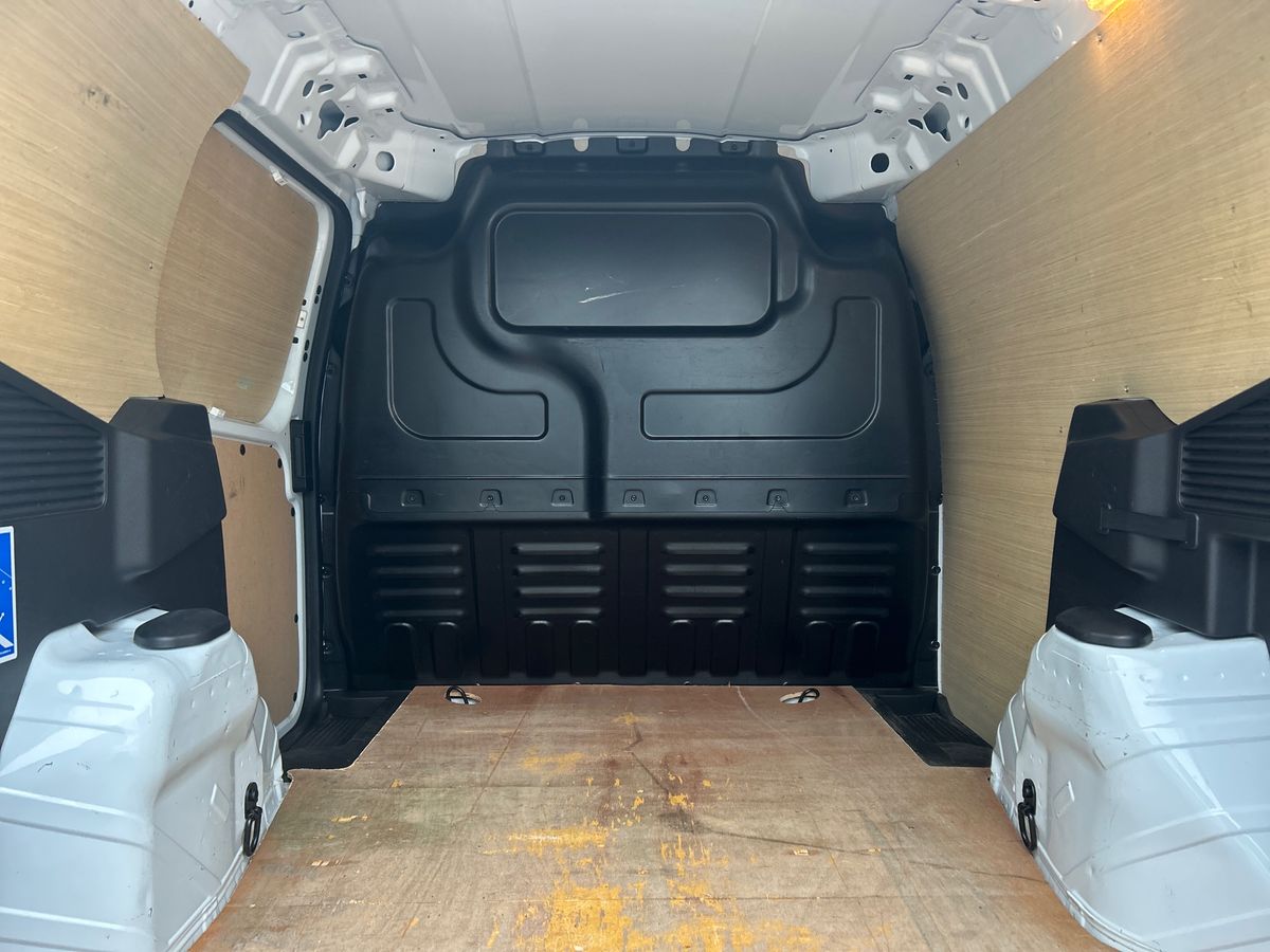 Used Ford Transit Courier 2021 for sale - 76565860: Photo 19