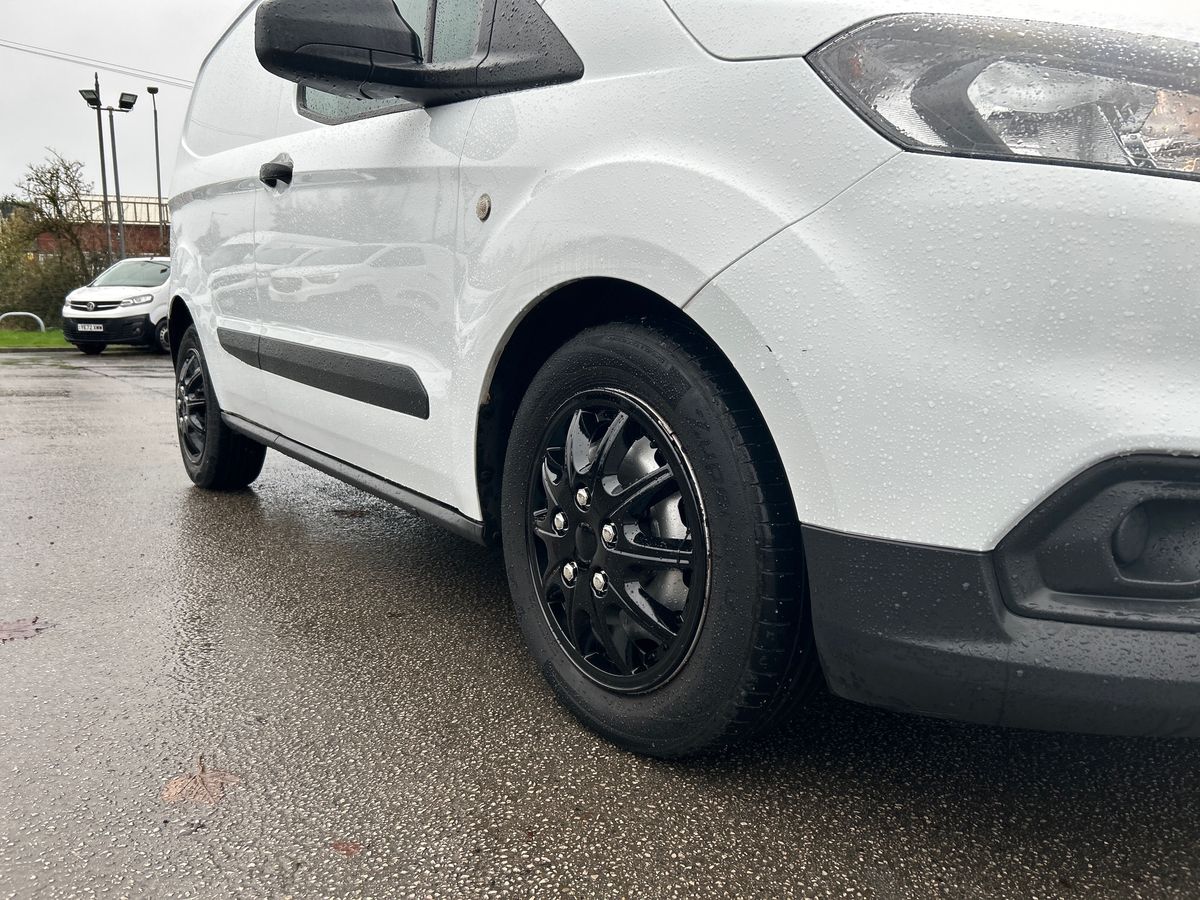 Used Ford Transit Courier 2021 for sale - 76565860: Photo 27