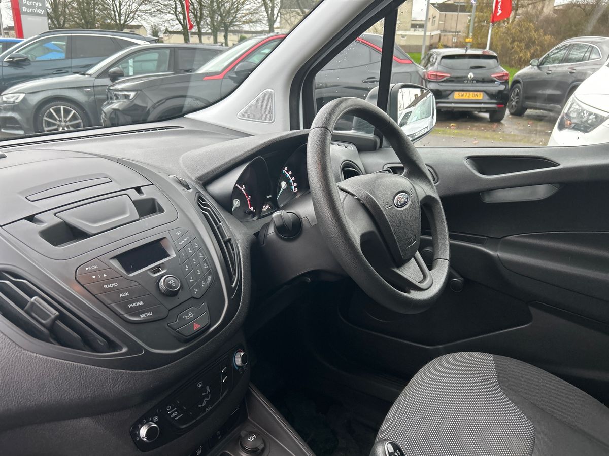 Used Ford Transit Courier 2021 for sale - 76565860: Photo 29