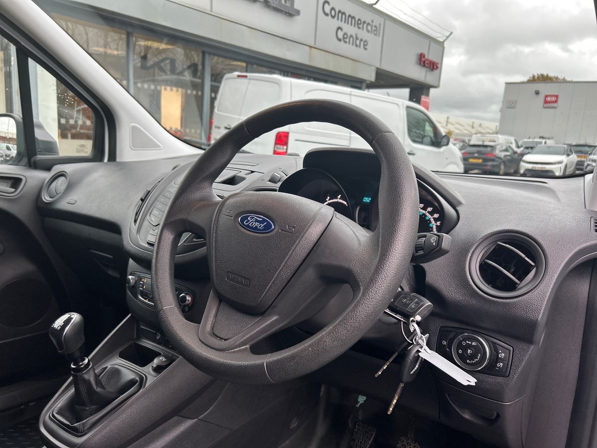 Used Ford Transit Courier 2021 for sale - 76565860: Photo 44