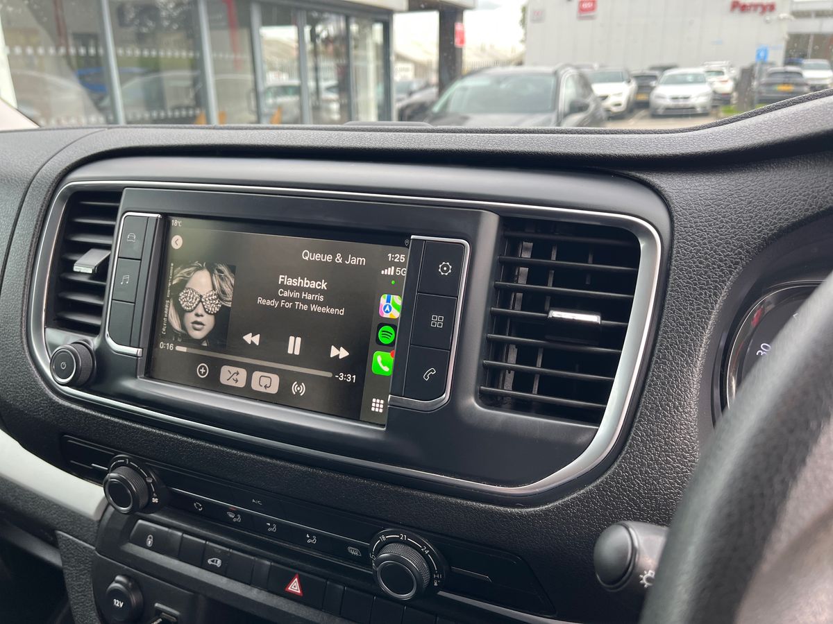 Used Vauxhall Vivaro 2023 for sale - 76090529: Photo 10