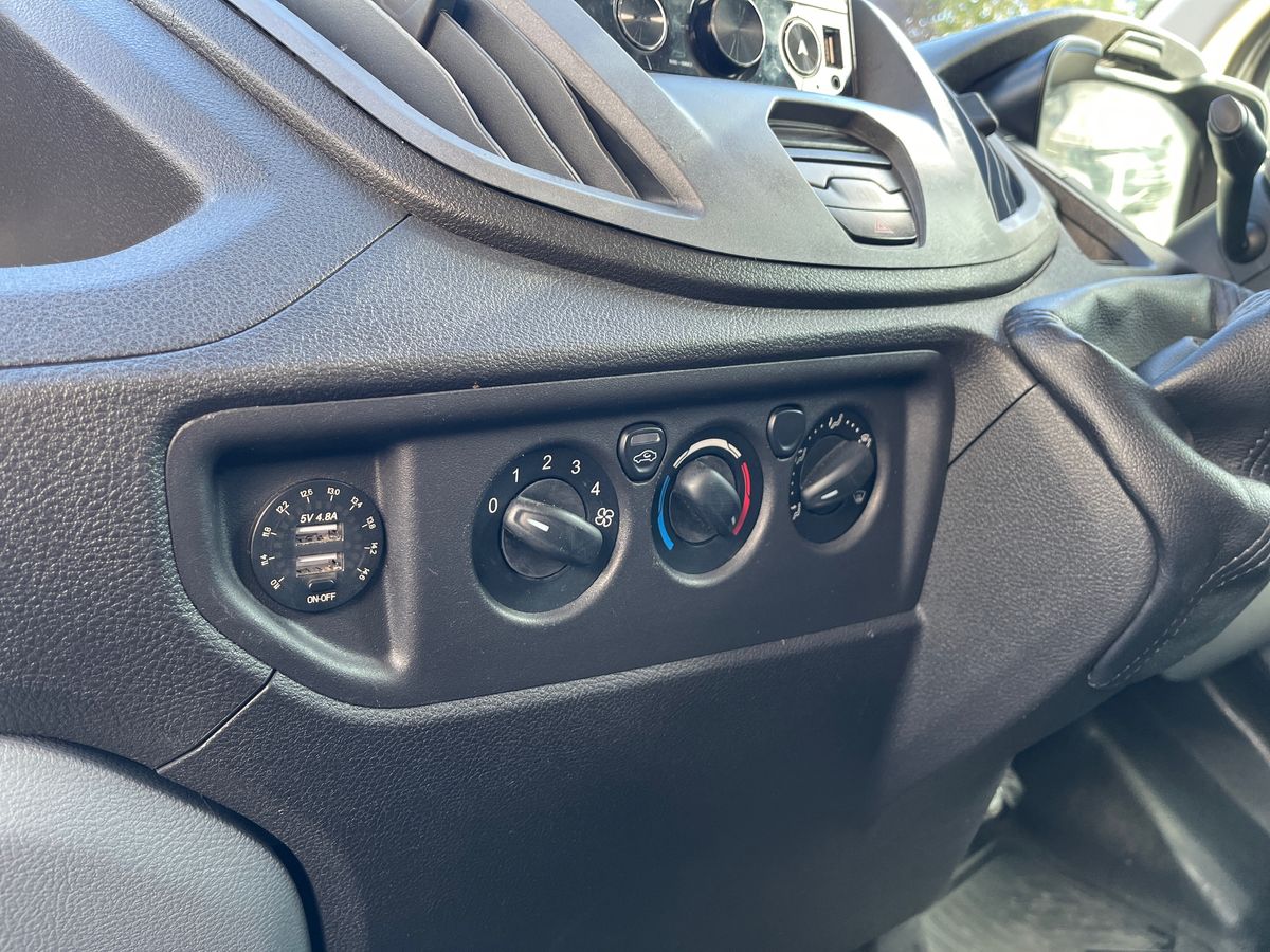 Used Ford Transit 2018 for sale - 78209494: Photo 32