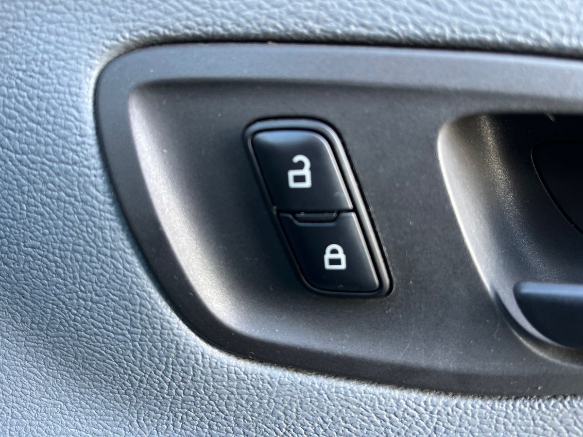 Used Ford Transit 2018 for sale - 78209494: Photo 45