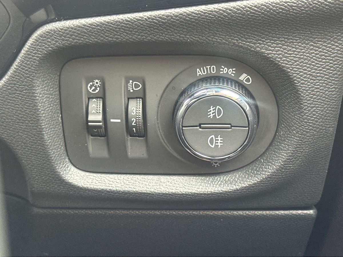 Used Vauxhall Corsa 2024 for sale - 76374003: Photo 44