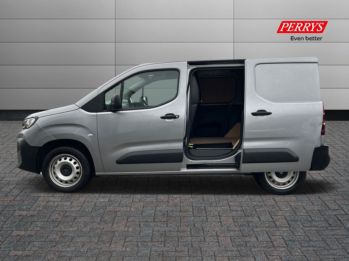 Used Citroen Berlingo 2025 for sale - 76969334: Photo 3
