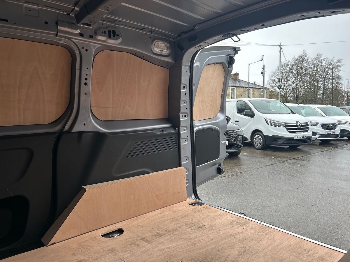 Used Citroen Berlingo 2025 for sale - 76969334: Photo 30