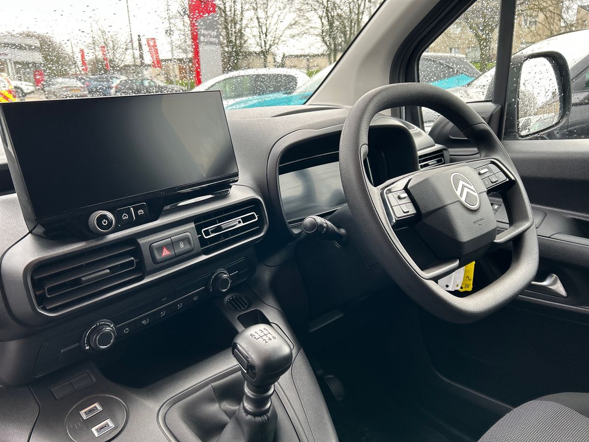 Used Citroen Berlingo 2025 for sale - 76969334: Photo 35