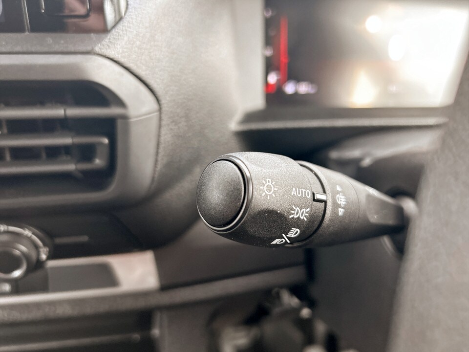 Used Vauxhall Vivaro 2025 for sale - 77676777: Photo 45