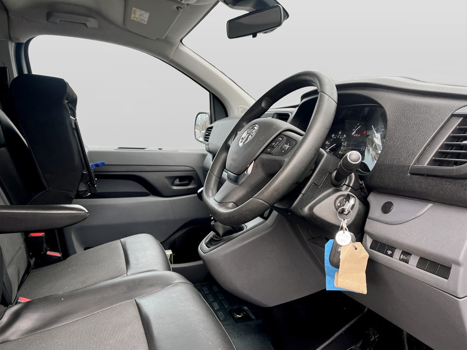 Used Vauxhall Vivaro 2020 for sale - 77604178: Photo 30