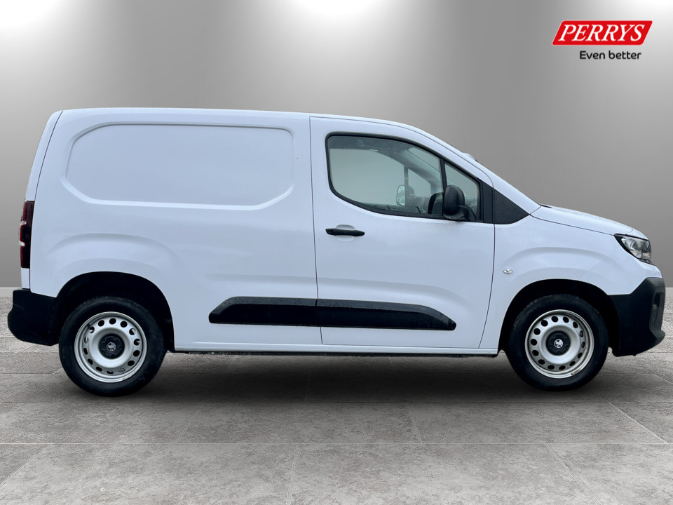 Used Vauxhall Combo 2024 for sale - 77529480: Photo 8