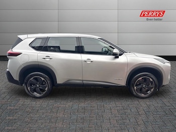 Used Nissan X-Trail 2024 for sale - 76980118: Photo