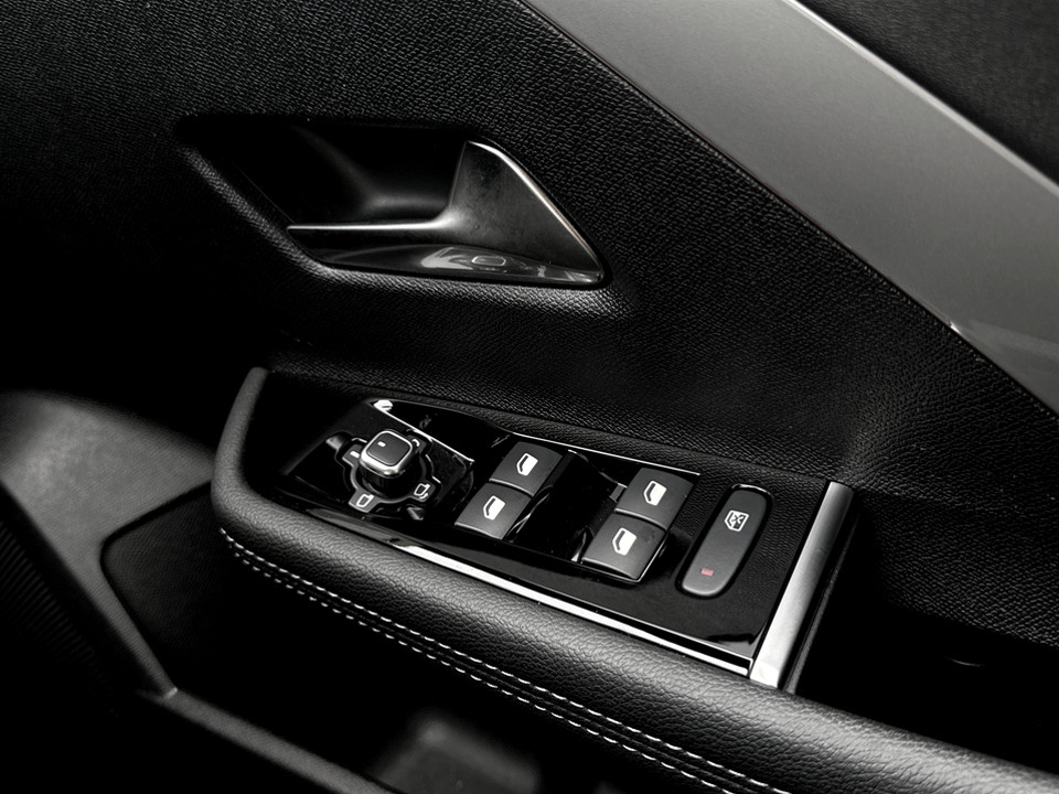 Used Vauxhall Astra 2025 for sale - 77398539: Photo 45