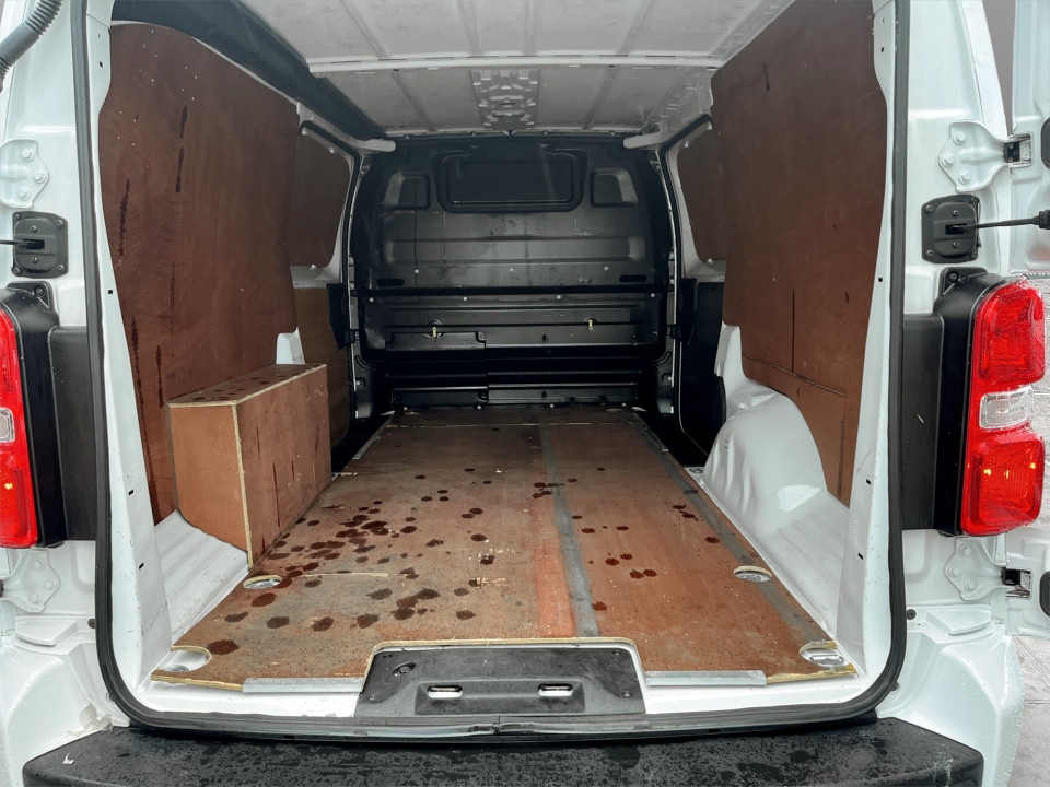 Used Vauxhall Vivaro 2020 for sale - 77604177: Photo 12