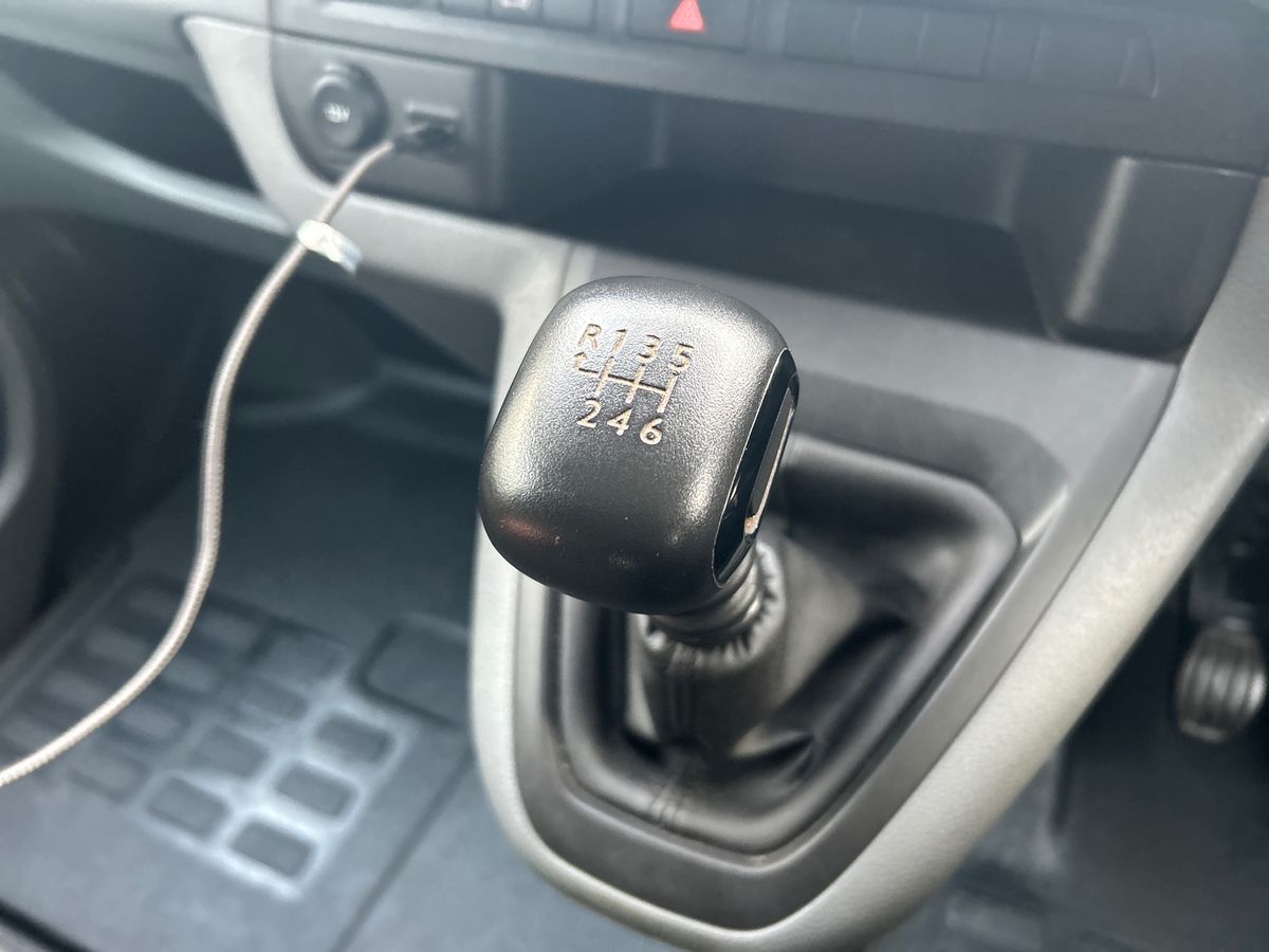 Used Vauxhall Vivaro 2022 for sale - 77002159: Photo 15