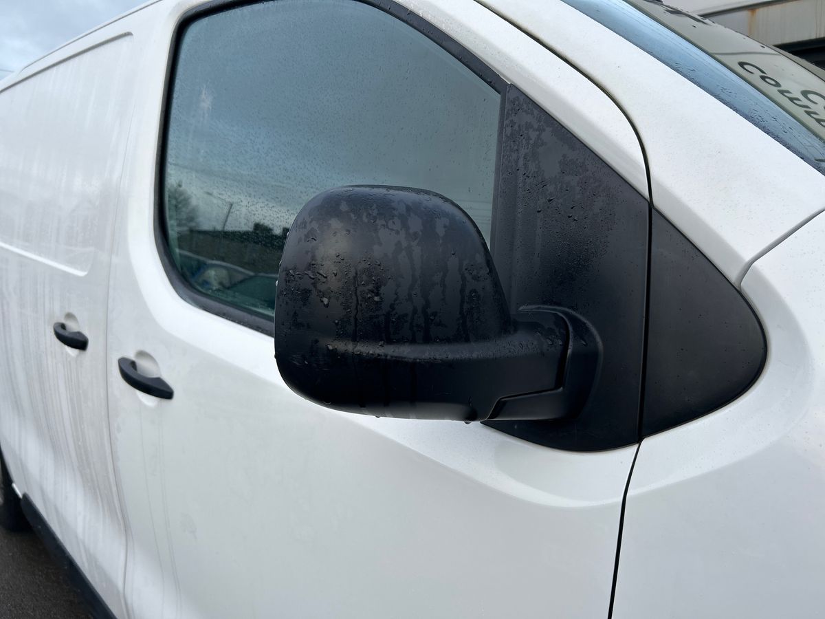 Used Vauxhall Vivaro 2022 for sale - 77002159: Photo 18