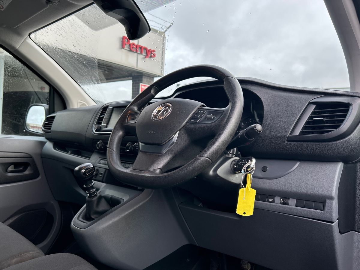 Used Vauxhall Vivaro 2022 for sale - 77002159: Photo 31