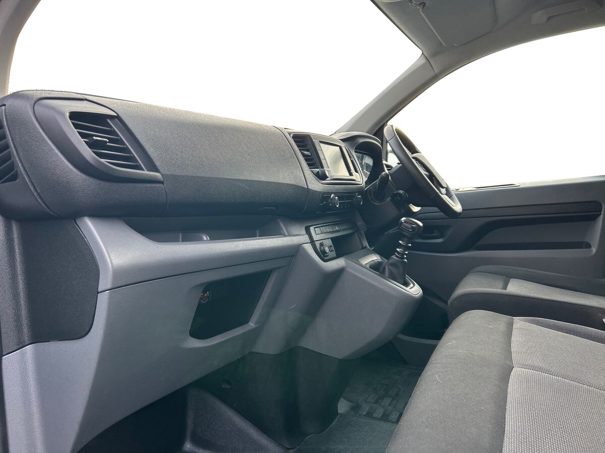 Used Vauxhall Vivaro 2022 for sale - 77002159: Photo 6