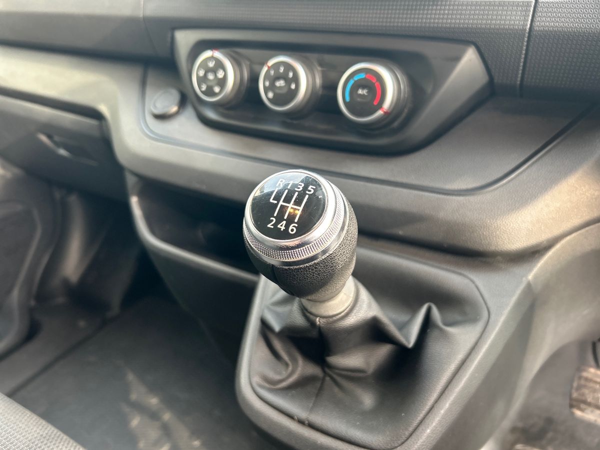 Used Renault Trafic 2023 for sale - 76638185: Photo 16