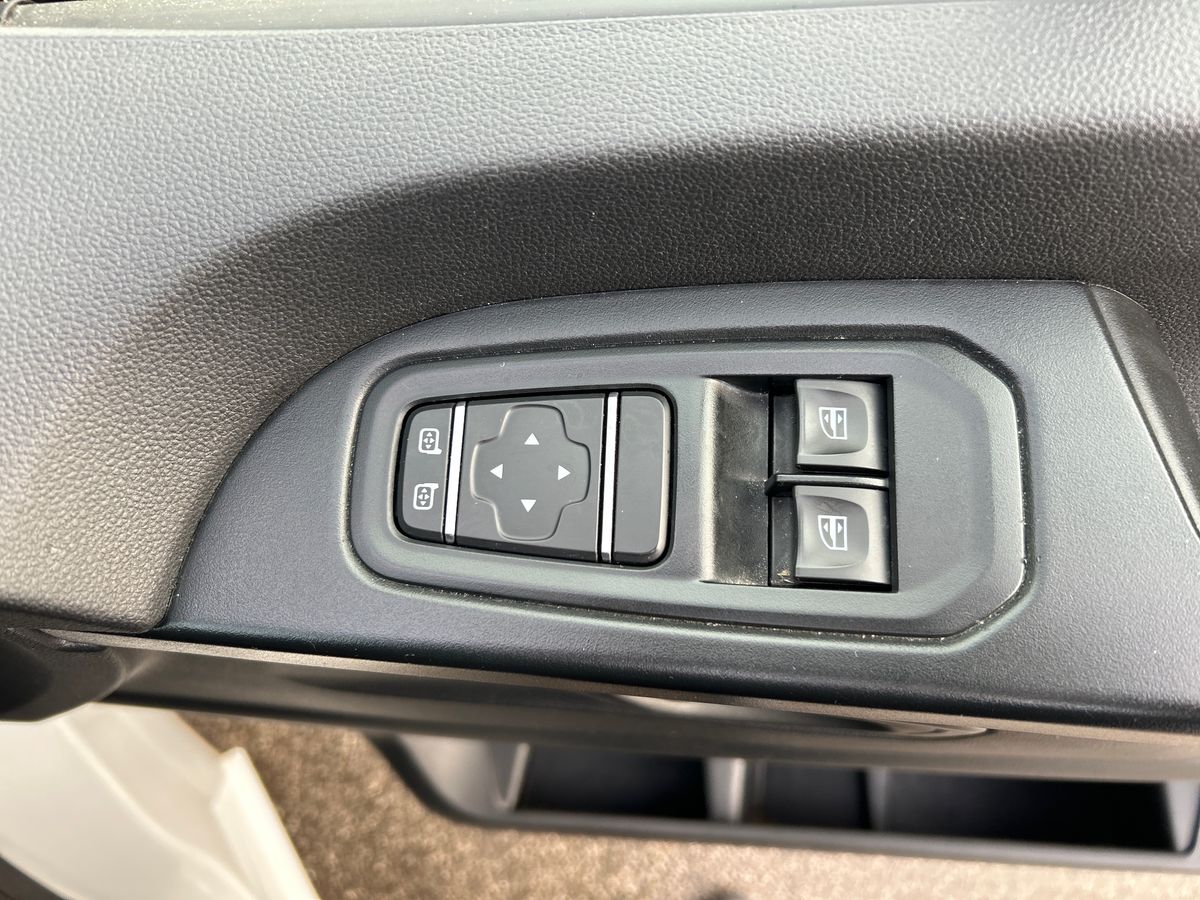 Used Renault Trafic 2023 for sale - 76638185: Photo 17