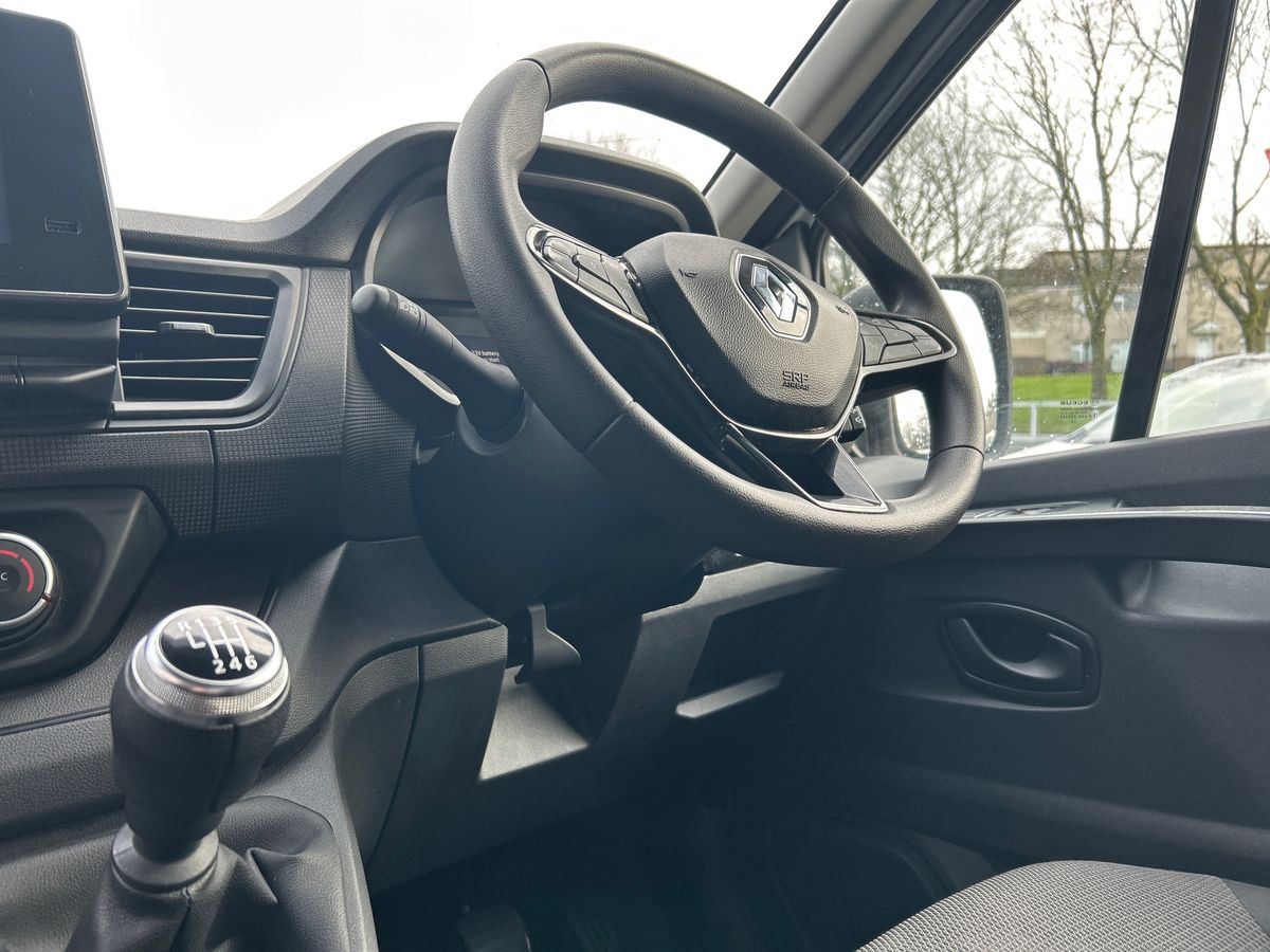 Used Renault Trafic 2023 for sale - 76638185: Photo 39