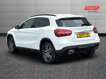 Used Mercedes-Benz GLA 2019 for sale - 75453064: Photo