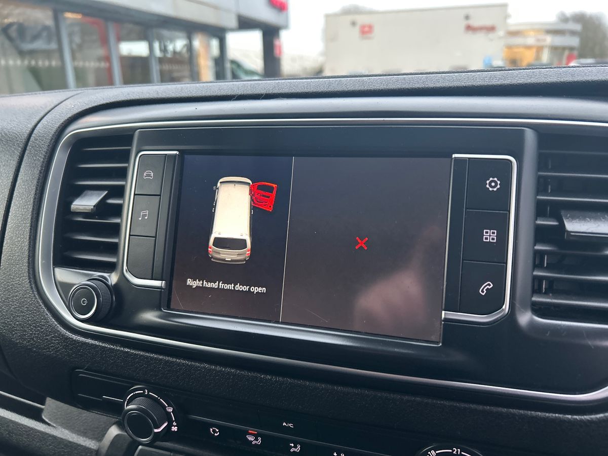 Used Vauxhall Vivaro 2023 for sale - 77148734: Photo 10