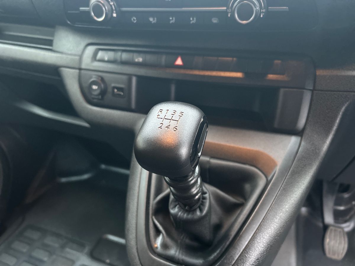 Used Vauxhall Vivaro 2023 for sale - 77148734: Photo 15