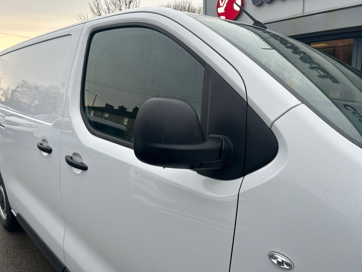 Used Vauxhall Vivaro 2023 for sale - 77148734: Photo 18