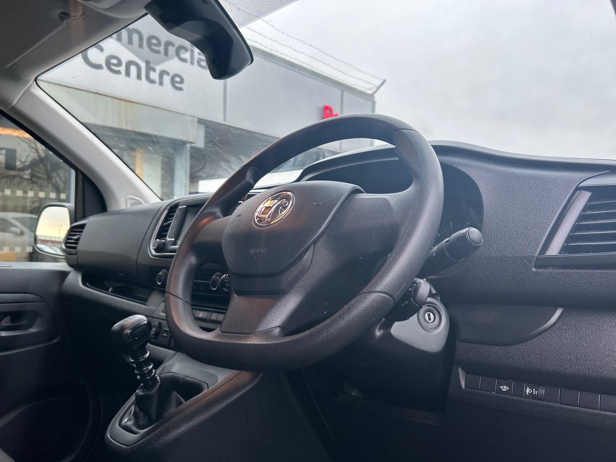 Used Vauxhall Vivaro 2023 for sale - 77148734: Photo 21