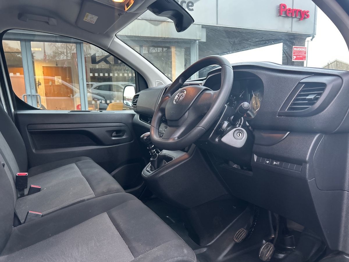 Used Vauxhall Vivaro 2023 for sale - 77148734: Photo 23