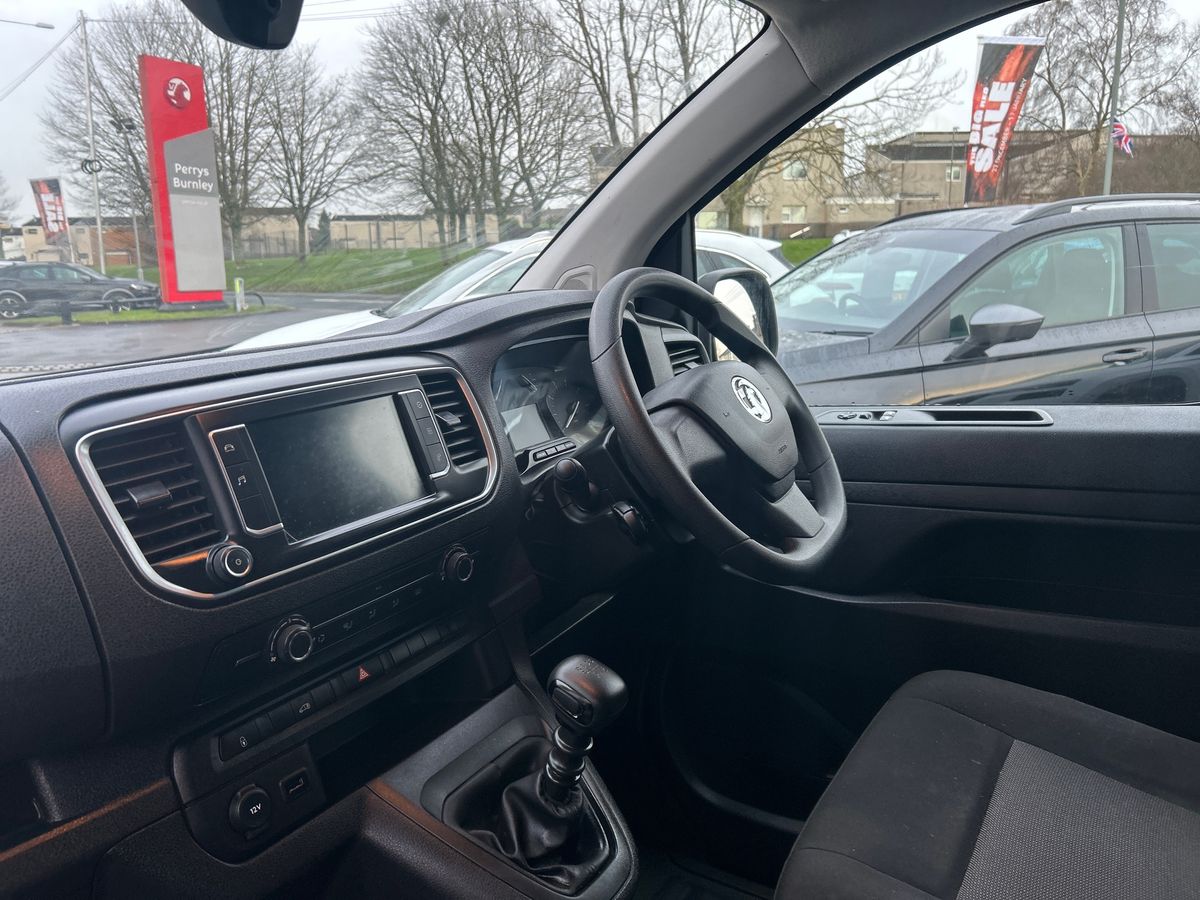 Used Vauxhall Vivaro 2023 for sale - 77148734: Photo 34