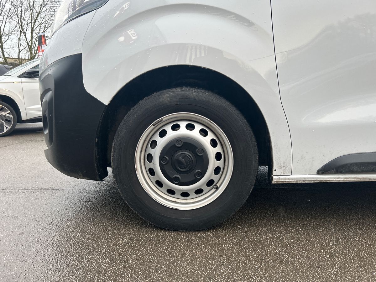 Used Vauxhall Vivaro 2023 for sale - 77148734: Photo 7