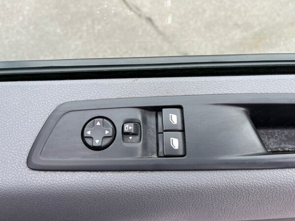 Used Vauxhall Vivaro 2022 for sale - 76102135: Photo 17