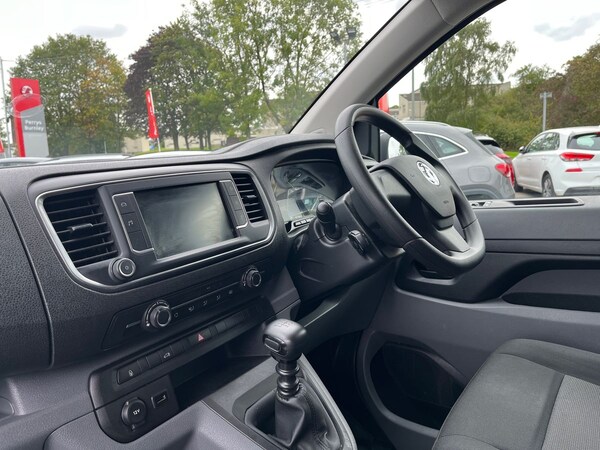 Used Vauxhall Vivaro 2022 for sale - 76102135: Photo 31