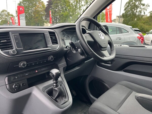 Used Vauxhall Vivaro 2022 for sale - 76102135: Photo 32