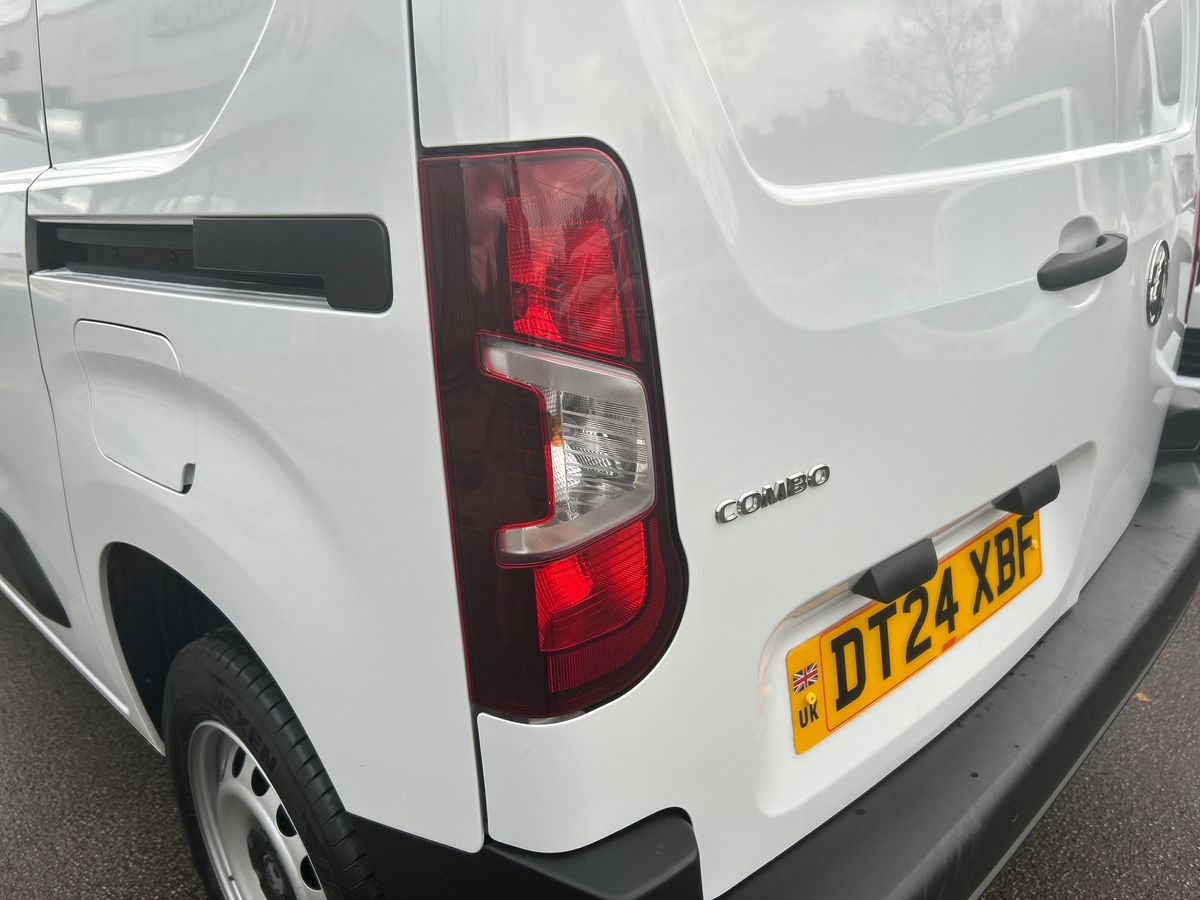 Used Vauxhall Combo 2024 for sale - 76436789: Photo 20