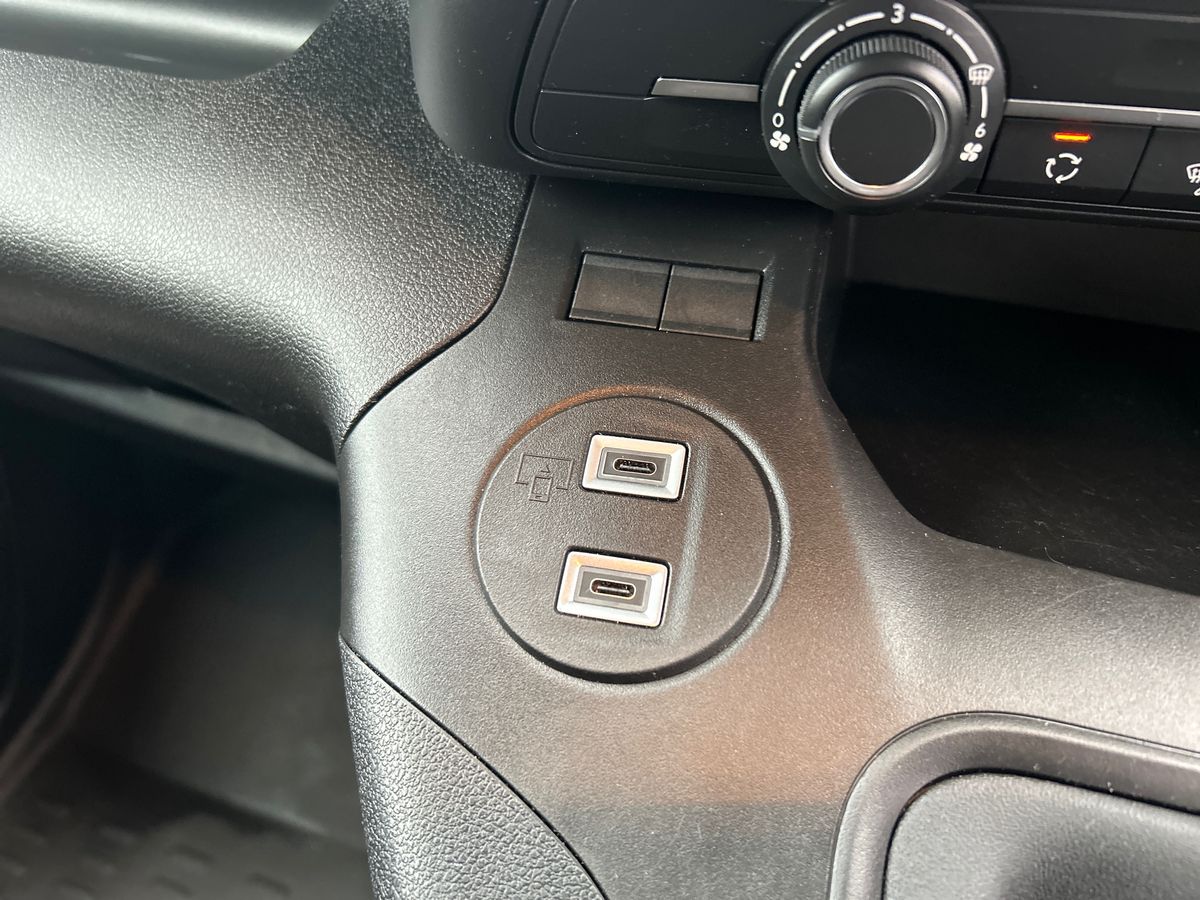 Used Vauxhall Combo 2024 for sale - 76436789: Photo 34