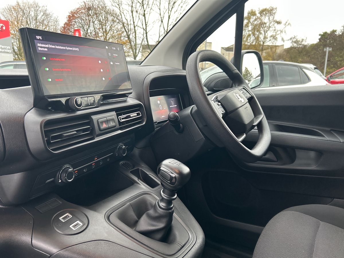 Used Vauxhall Combo 2024 for sale - 76436789: Photo 46