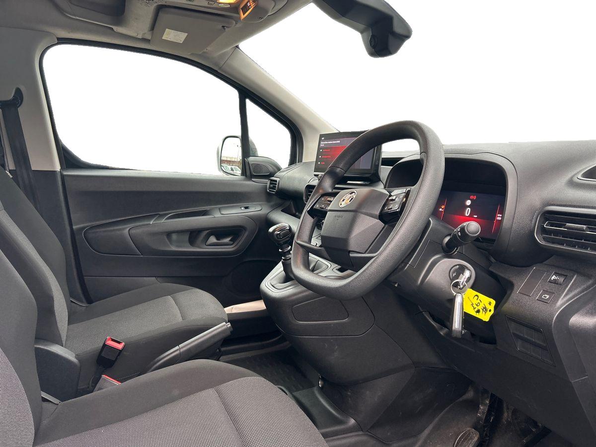 Used Vauxhall Combo 2024 for sale - 76436789: Photo 8