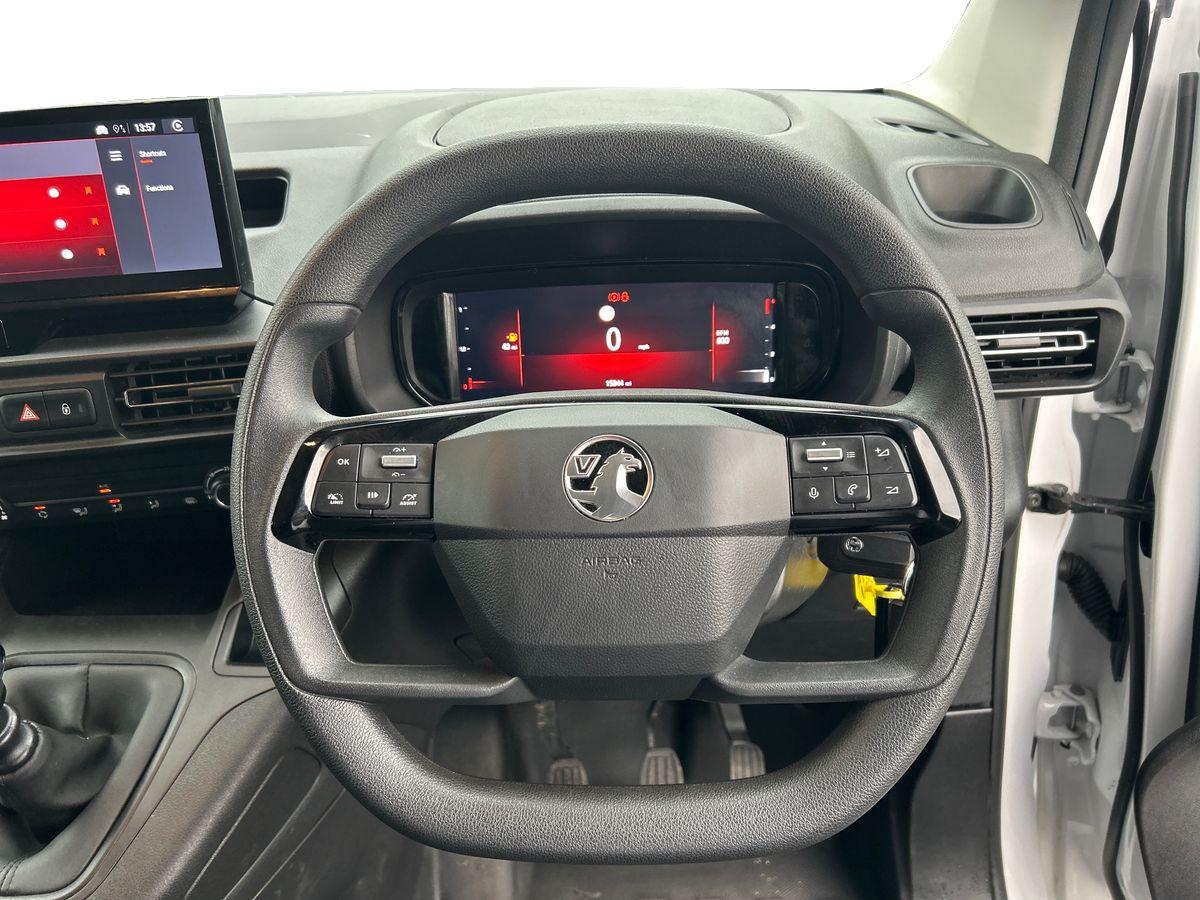 Used Vauxhall Combo 2024 for sale - 76436789: Photo 9