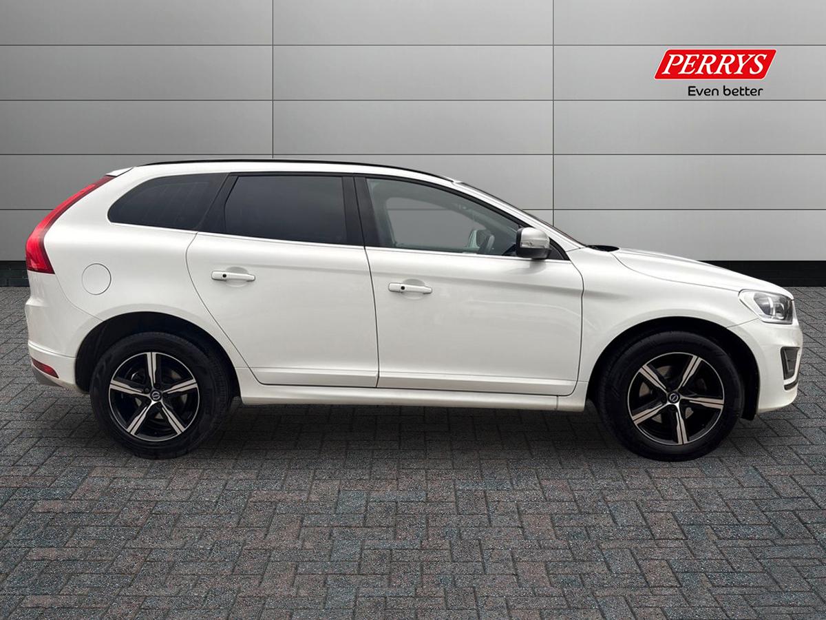 Used Volvo XC60 2017 for sale - 77019261: Photo 3