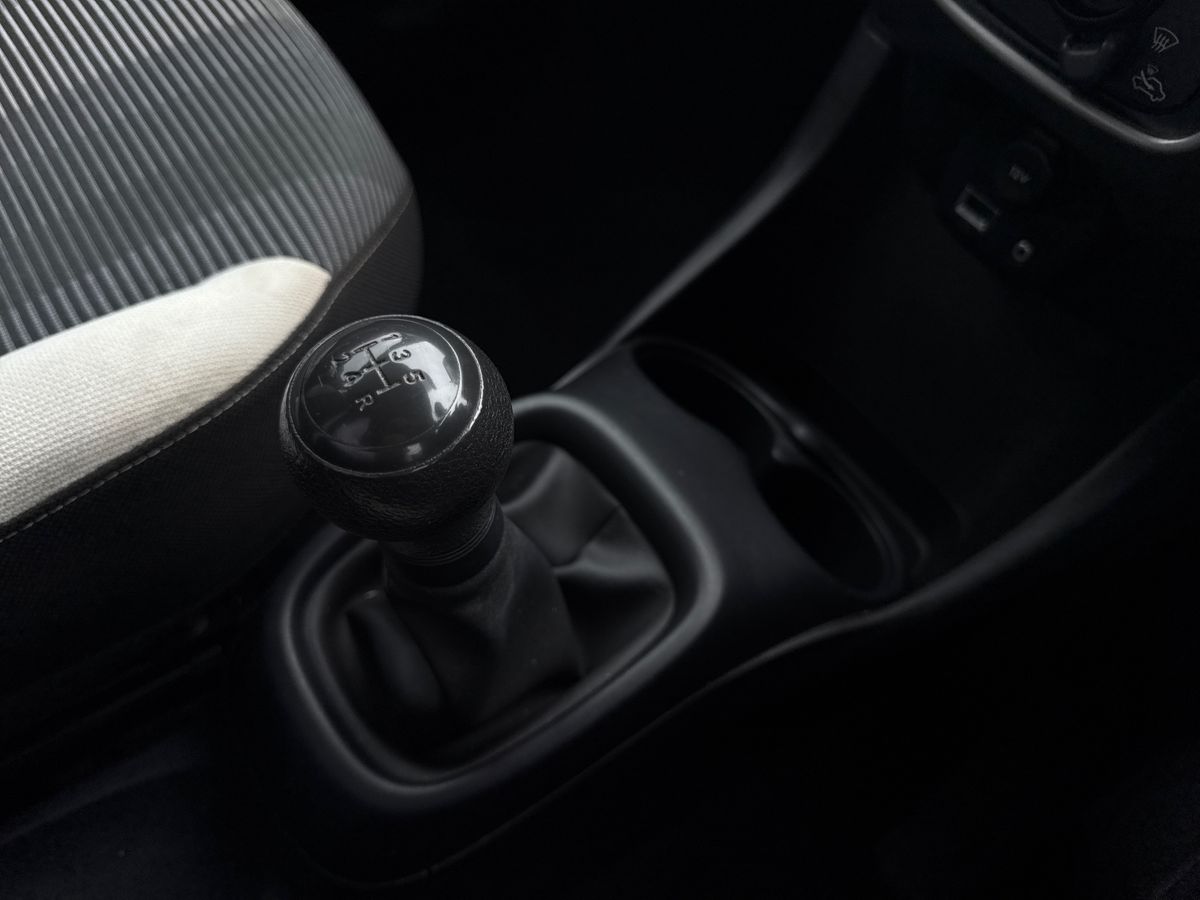 Used Peugeot 108 2016 for sale - 76449971: Photo 21