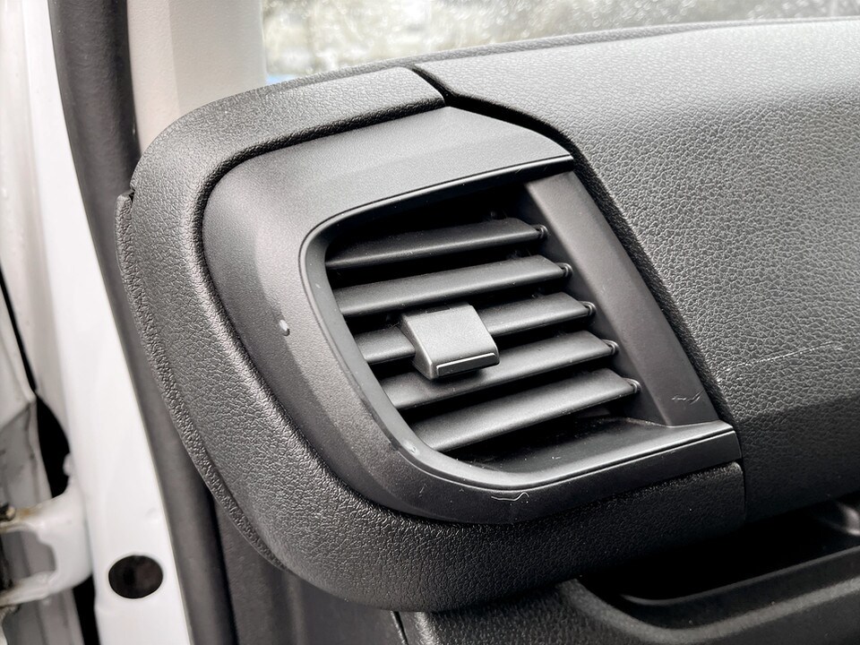 Used Vauxhall Vivaro 2023 for sale - 77398649: Photo 26