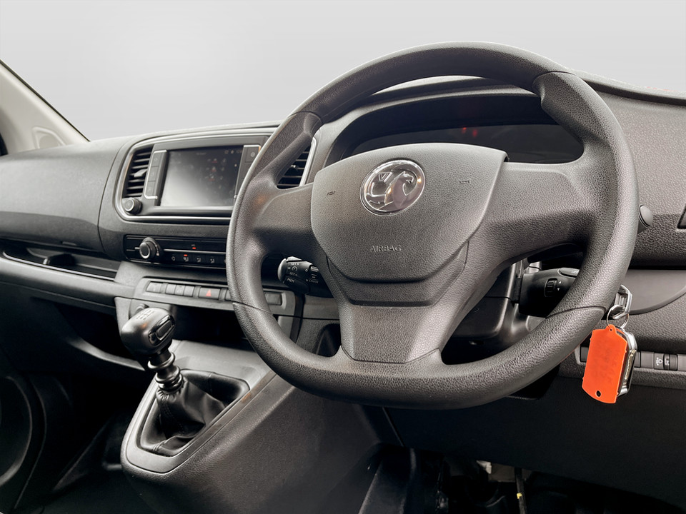 Used Vauxhall Vivaro 2023 for sale - 77398649: Photo 55