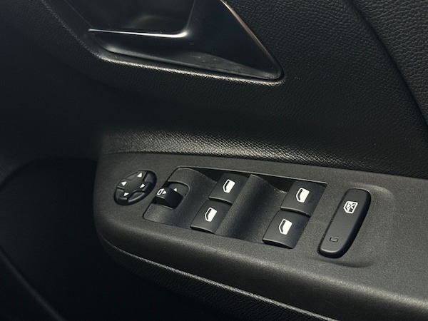 Used Vauxhall Corsa 2021 for sale - 76180847: Photo 21