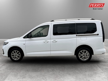 Used Ford Tourneo Connect 2024 for sale - 79500131: Photo