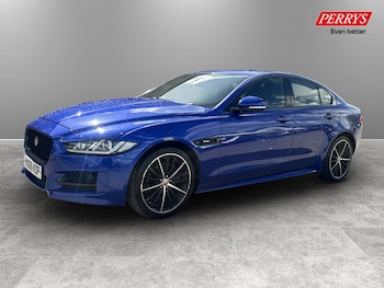 Used Jaguar XE 2017 for sale - 78132299: Photo